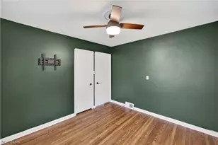 4186 Lambert Rd, South Euclid, OH 44121 - Photo 16