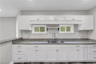 2344 E 86th St, Loveland, OH 44106 - Photo 12