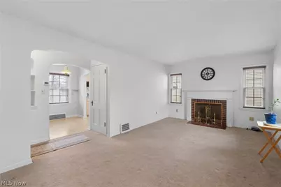 1211 Sunset Road, Mayfield Heights, OH 44124 - Photo 10