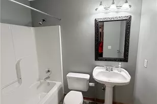 921 Lockwood Rd, Barberton, OH 44203 - Photo 22