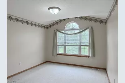 921 Lockwood Road, Barberton, OH 44203 - Photo 28