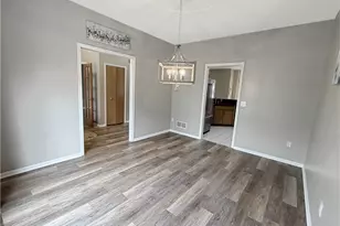 921 Lockwood Rd, Barberton, OH 44203 - Photo 6