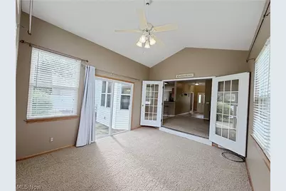 921 Lockwood Road, Barberton, OH 44203 - Photo 18