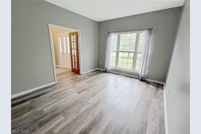 921 Lockwood Road, Barberton, OH 44203 - Photo 8