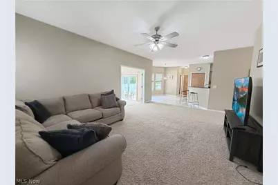 921 Lockwood Road, Barberton, OH 44203 - Photo 16