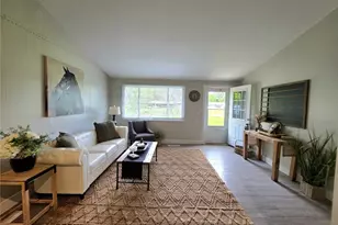3070 Polly Rd, Ravenna, OH 44266 - Photo 6
