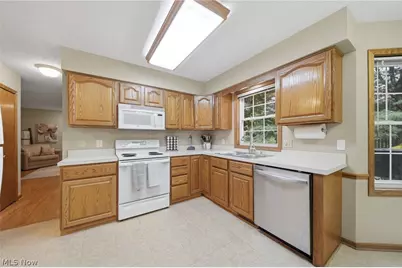 8714 Billendon Circle NW, North Canton, OH 44720 - Photo 12