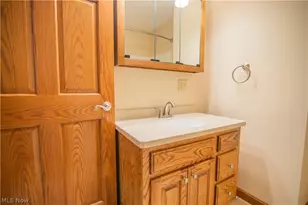 100A 37th St, Vienna, WV 26105 - Photo 40