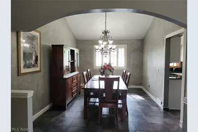 7680 Aldersyde Drive, Middleburg Heights, OH 44130 - Photo 18