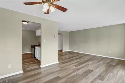12900 Lake Avenue #314, Oakwood, OH 44107 - Photo 12