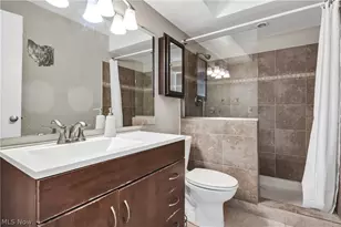 12900 Lake Ave, Oakwood, OH 44107 - Photo 20