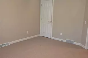 193 Mathews Rd, Boardman, OH 44512 - Photo 12