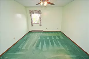 5618 London Dr, Austintown, OH 44515 - Photo 22