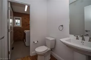3002 Franklin Blvd, Loveland, OH 44113 - Photo 10