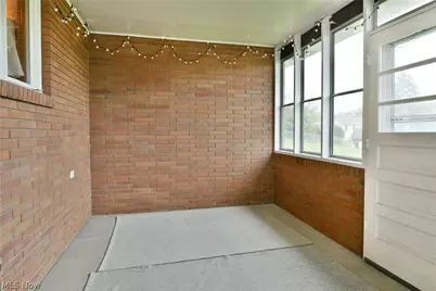 499 W Harvey Street, Struthers, OH 44471 - Photo 22