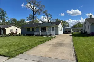 2014 Homewood Dr, Lorain, OH 44055 - Photo 2