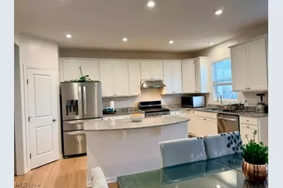 2964 Darlene Court, Twinsburg, OH 44087 - Photo 10