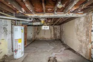 1107 W 2nd St, Lorain, OH 44052 - Photo 22
