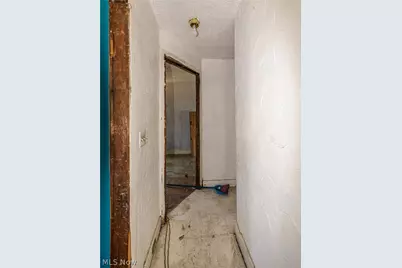 1107 W 2nd Street, Lorain, OH 44052 - Photo 8