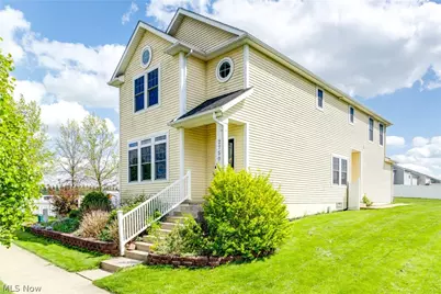 2750 Himelrigh Boulevard, Barberton, OH 44203 - Photo 2