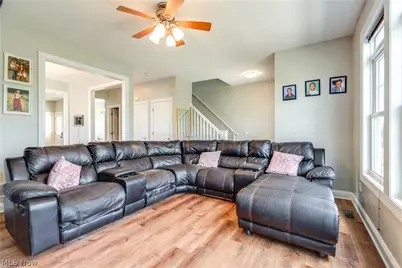 2750 Himelrigh Boulevard, Barberton, OH 44203 - Photo 14
