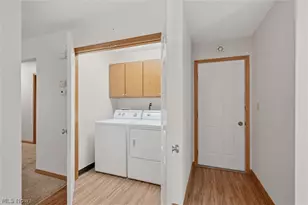 810 Southwestern Run, Poland, OH 44514 - Photo 10