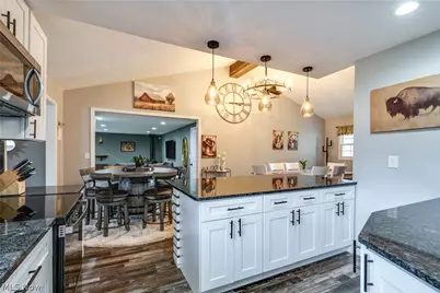 12905 Cherry Lane, Chesterland, OH 44026 - Photo 6