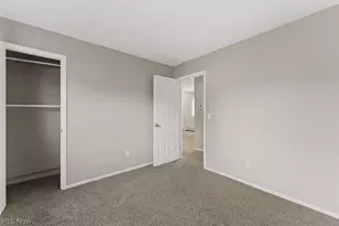 3917 Seneca Ave, Lorain, OH 44055 - Photo 16