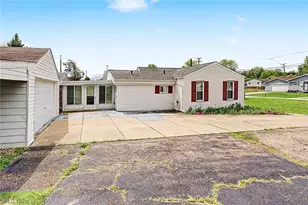 671 Stevenson Ave, Akron, OH 44312 - Photo 28
