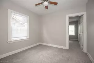 12008 Craven Ave, Loveland, OH 44105 - Photo 16