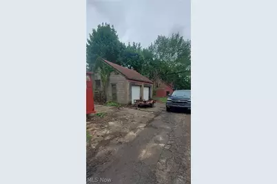 17 Oak Park, Youngstown, OH 44505 - Photo 30