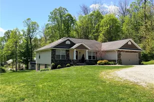 7807 Arbon Dr, Millersburg, OH 44654 - Photo 2