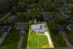 175 Crestview Dr, Elyria, OH 44035 - Photo 6