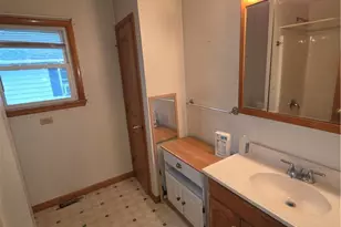 908 Cornell St, Youngstown, OH 44502 - Photo 8