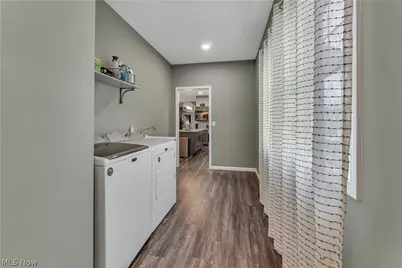 146 Juniper Drive, Columbiana, OH 44408 - Photo 36