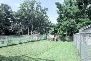 2132 10th St SW, Akron, OH 44314 - Photo 4