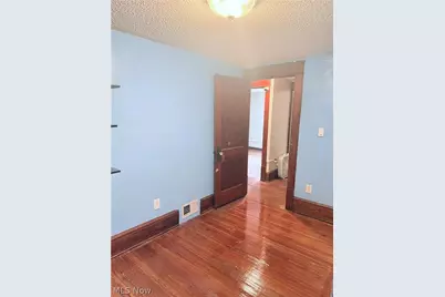 2132 10th Street SW, Akron, OH 44314 - Photo 16