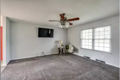 3277 Longwood Drive, Norton, OH 44203 - Photo 4