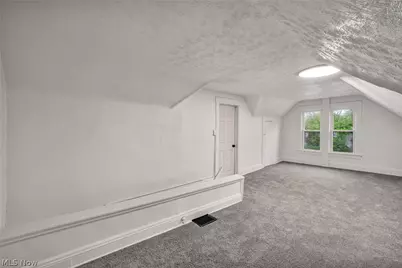 1168 N Lockwood Avenue, East Cleveland, OH 44112 - Photo 36