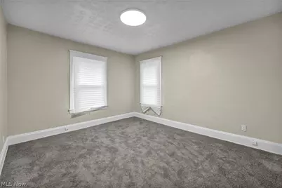 1168 N Lockwood Avenue, East Cleveland, OH 44112 - Photo 32