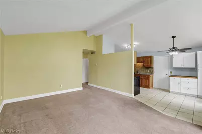 490 Abbyshire Drive, Berea, OH 44017 - Photo 12
