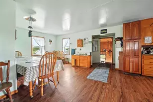 2393 Stanhope-Kelloggsville Rd, Dorset, OH 44032 - Photo 10