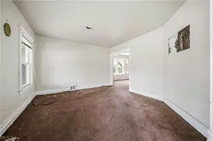 10022 Adams Ave, Loveland, OH 44108 - Photo 4
