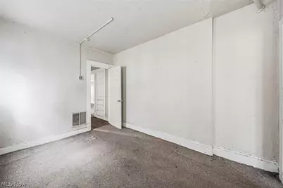 10022 Adams Avenue, Loveland, OH 44108 - Photo 16
