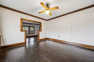 4697 E 85th St, Garfield Heights, OH 44125 - Photo 8