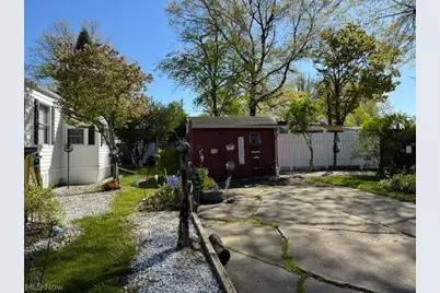 1705 E 28 Street #42, Ashtabula, OH 44004 - Photo 24