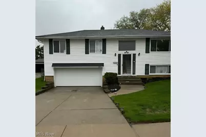 3327 Nottingham Drive, Parma, OH 44134 - Photo 1