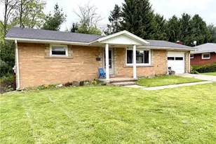 3918 Hanlin Way, Weirton, WV 26062 - Photo 2