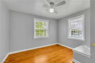 5440 Hollywood Ave, Maple Heights, OH 44137 - Photo 10