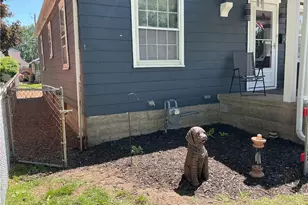 228 Florence Ave, Zanesville, OH 43701 - Photo 2